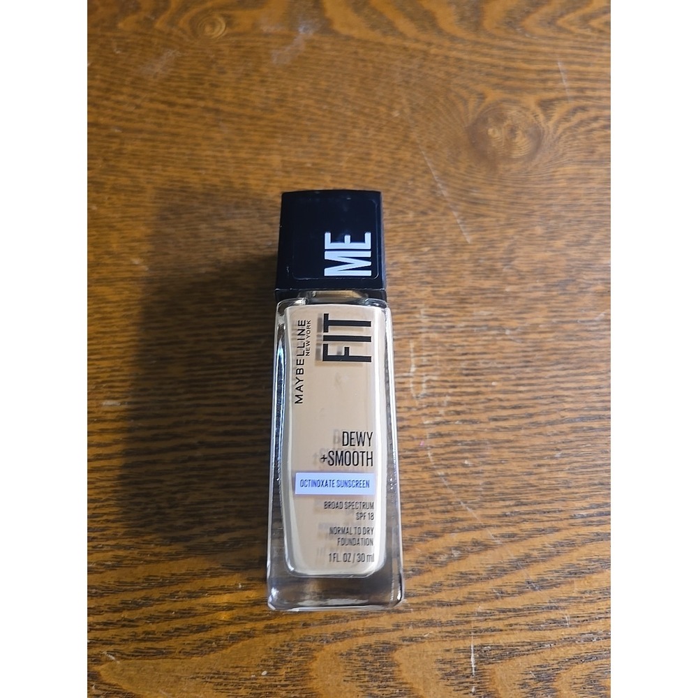 MAYBELLINE FIT ME FOUNDATION Matte + Poreless 1 oz Shade #310 Sun Beige NEW